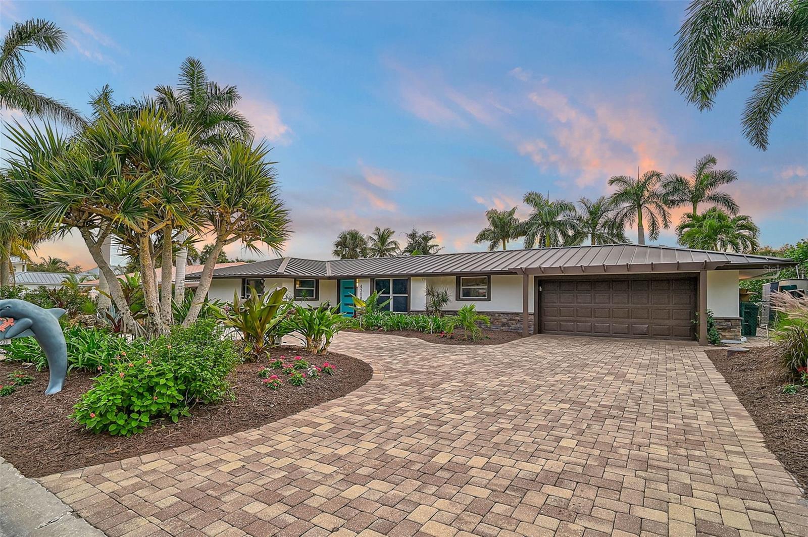 SIESTAS BAYSIDE WATERSIDE WOOD - Residential