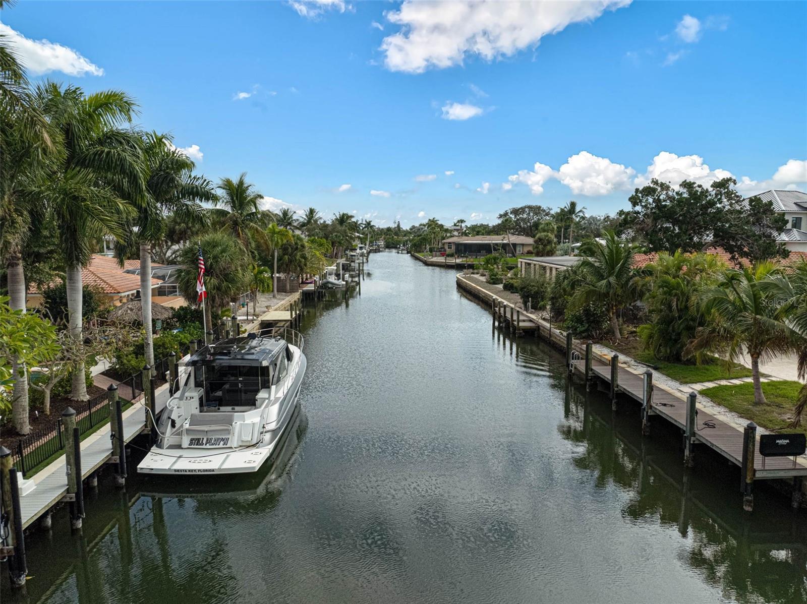 SIESTAS BAYSIDE WATERSIDE WOOD - Residential