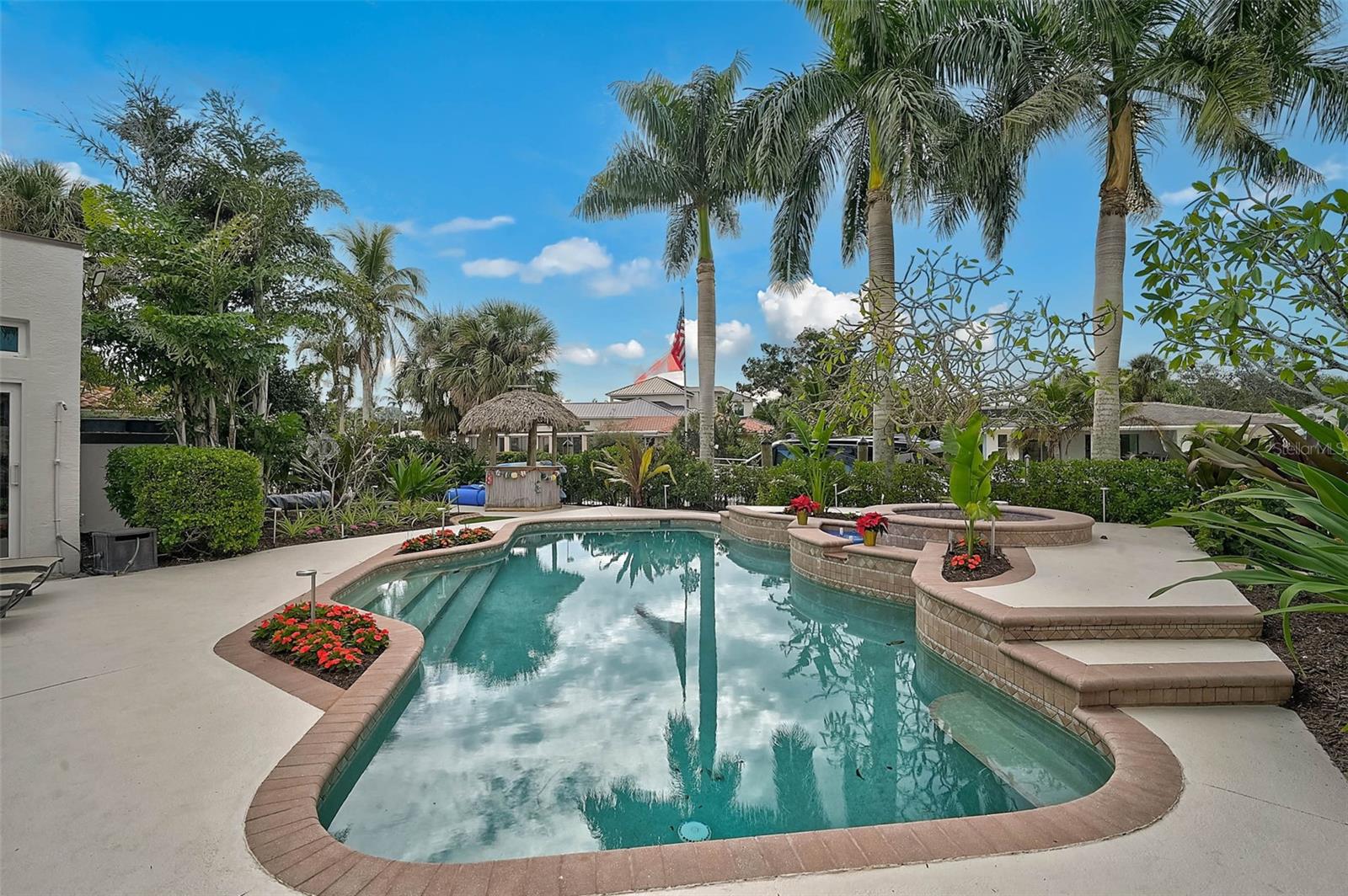 SIESTAS BAYSIDE WATERSIDE WOOD - Residential