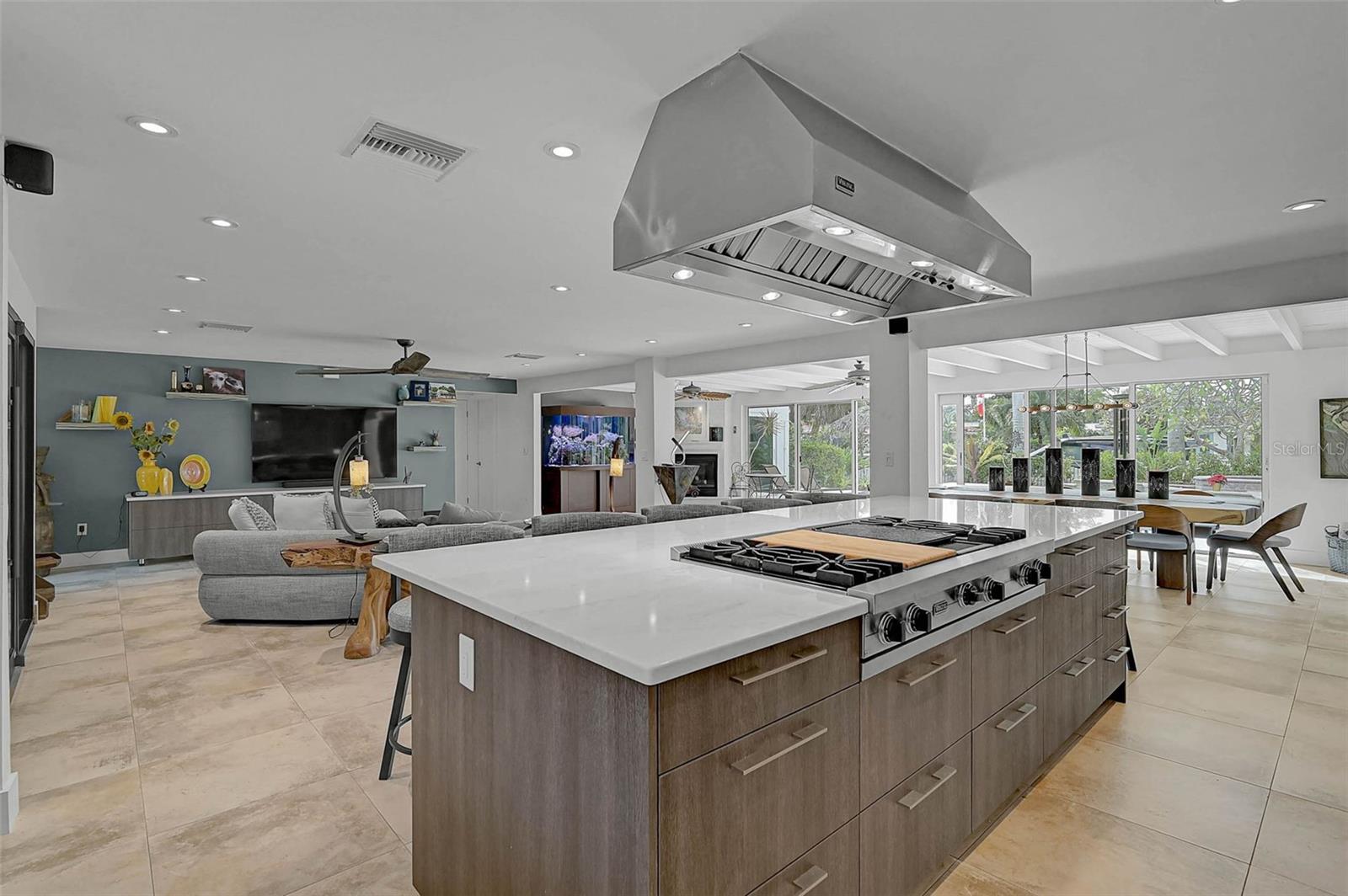 SIESTAS BAYSIDE WATERSIDE WOOD - Residential