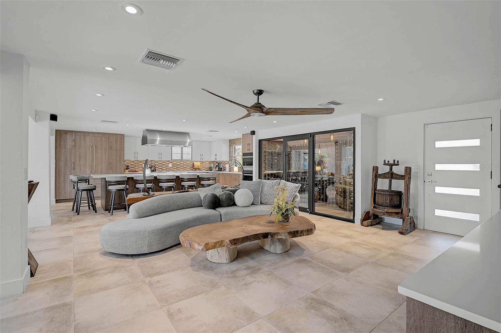 SIESTAS BAYSIDE WATERSIDE WOOD - Residential