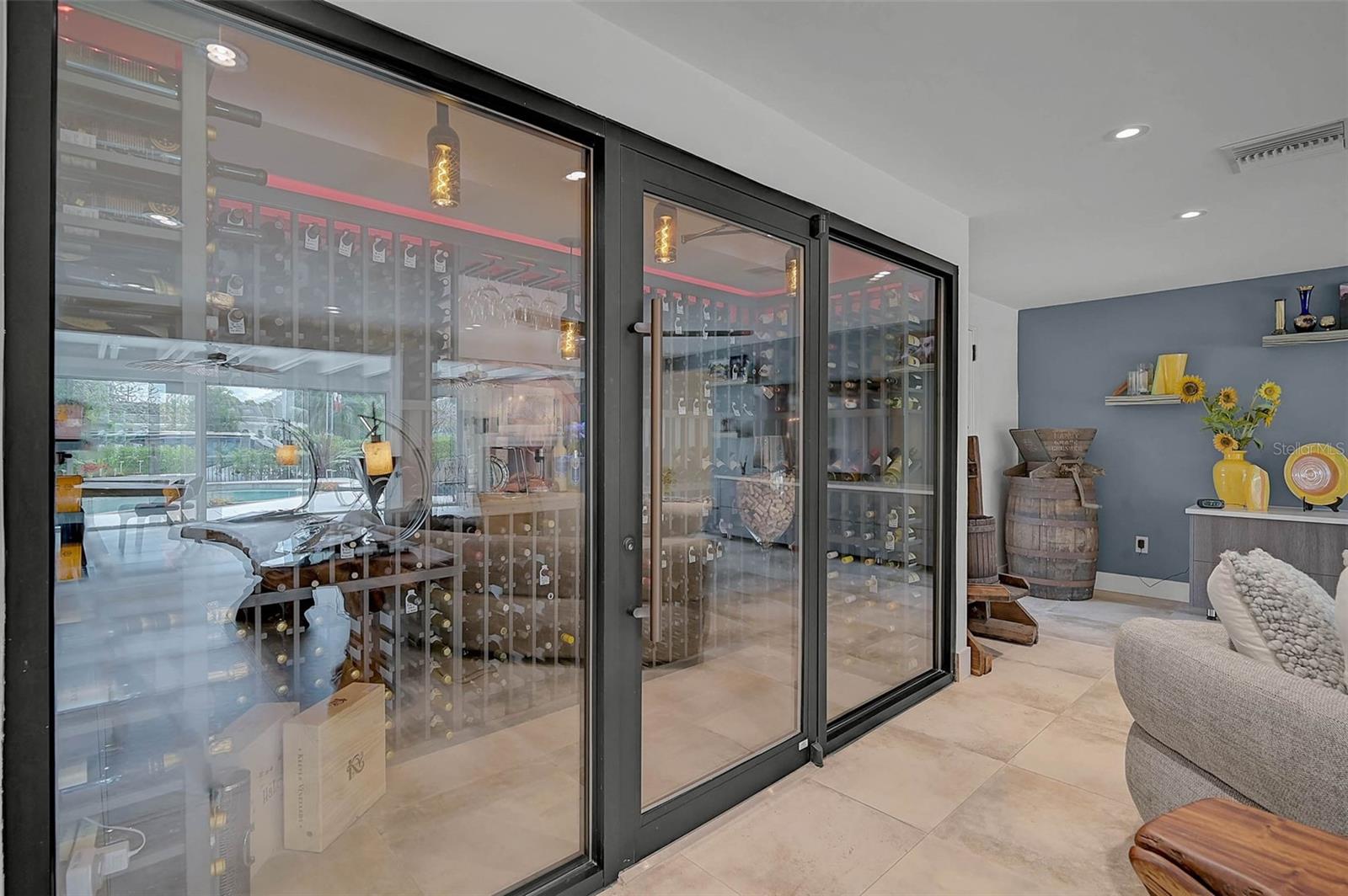 SIESTAS BAYSIDE WATERSIDE WOOD - Residential