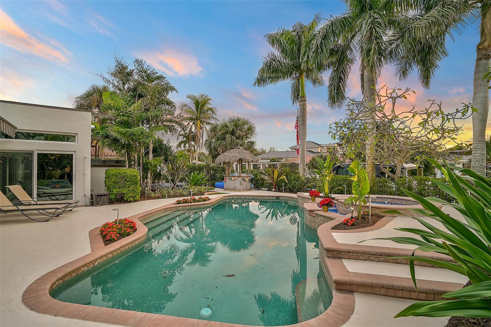 SIESTAS BAYSIDE WATERSIDE WOOD - Residential