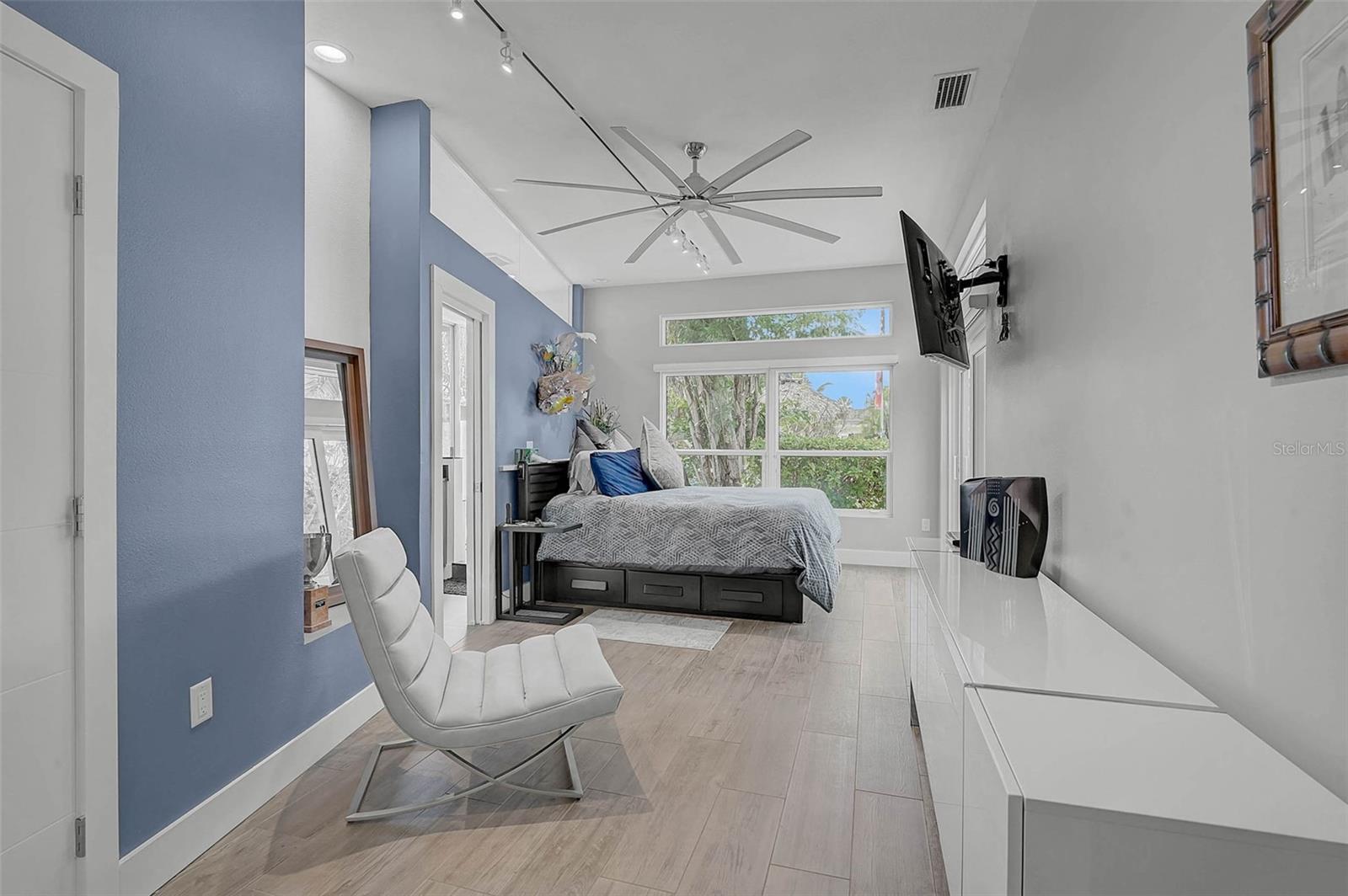 SIESTAS BAYSIDE WATERSIDE WOOD - Residential