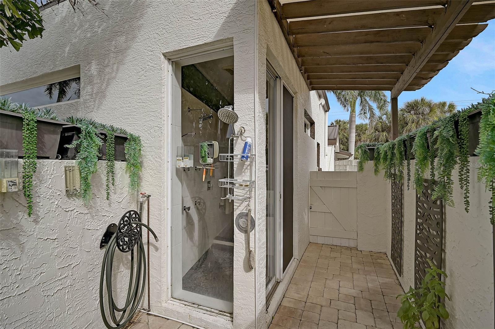 SIESTAS BAYSIDE WATERSIDE WOOD - Residential