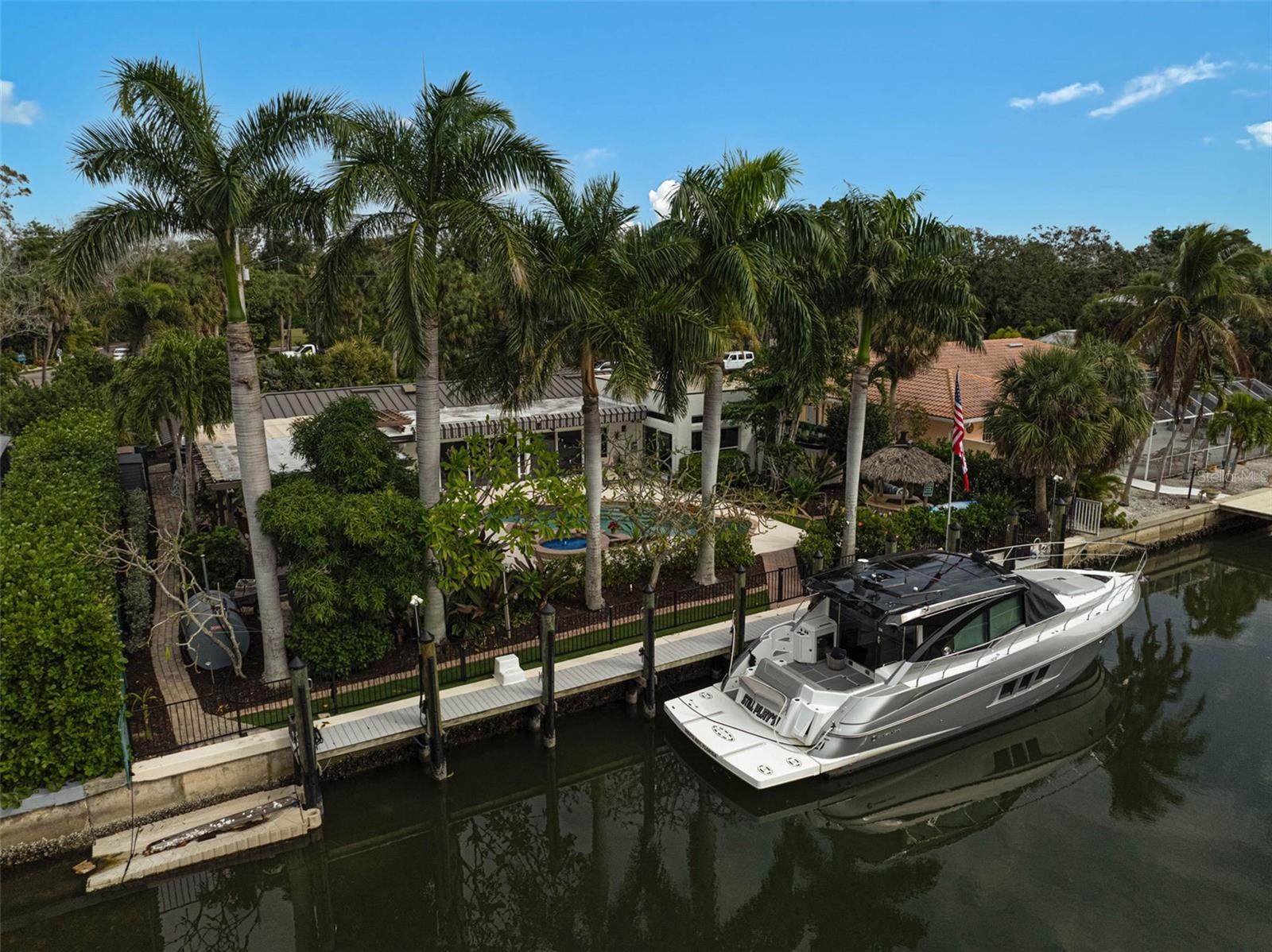 SIESTAS BAYSIDE WATERSIDE WOOD - Residential