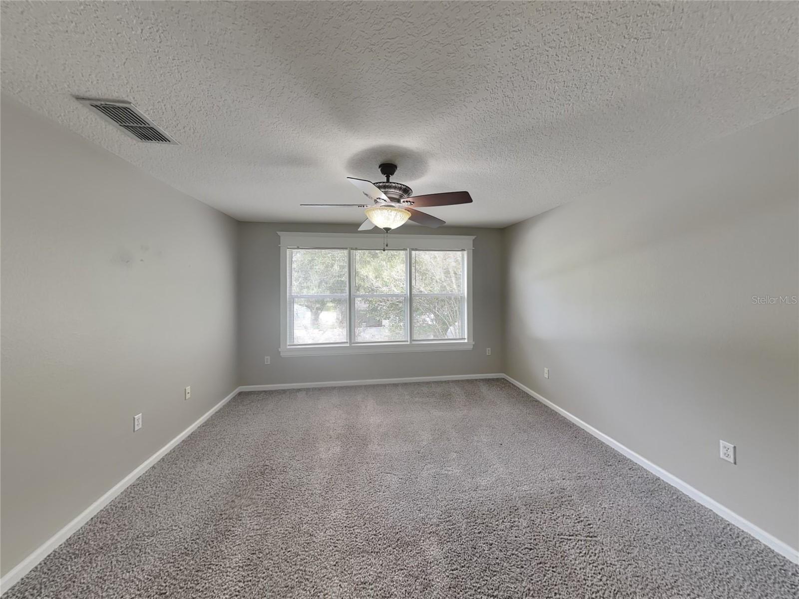 OAKHURST RESERVE UNIT TWO - Residential Lease