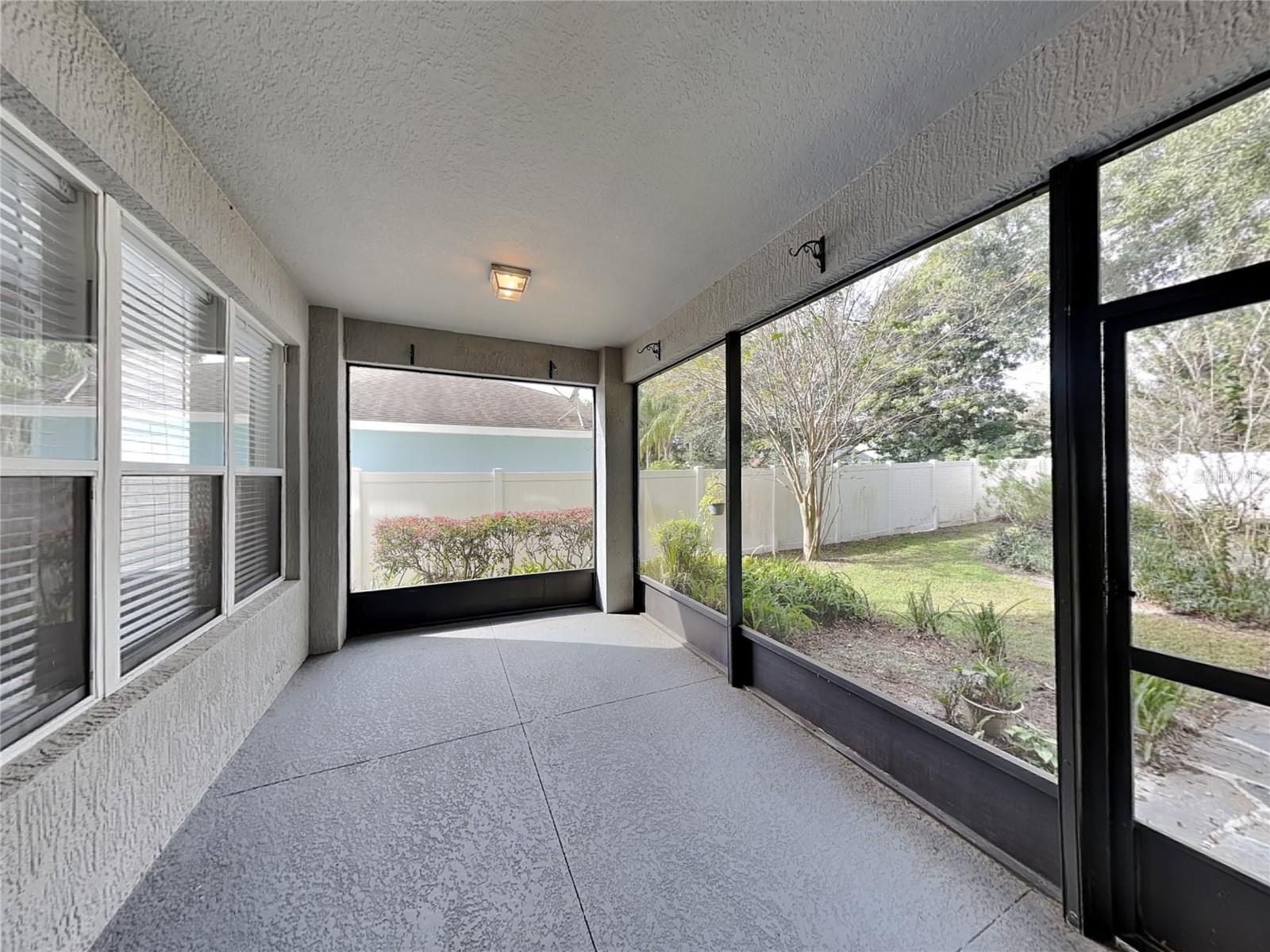 OAKHURST RESERVE UNIT TWO - Residential Lease