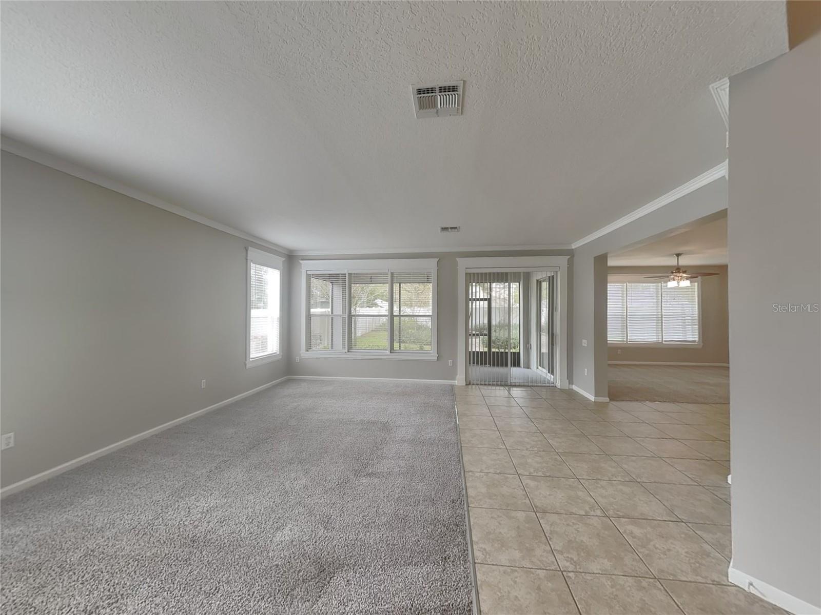 OAKHURST RESERVE UNIT TWO - Residential Lease