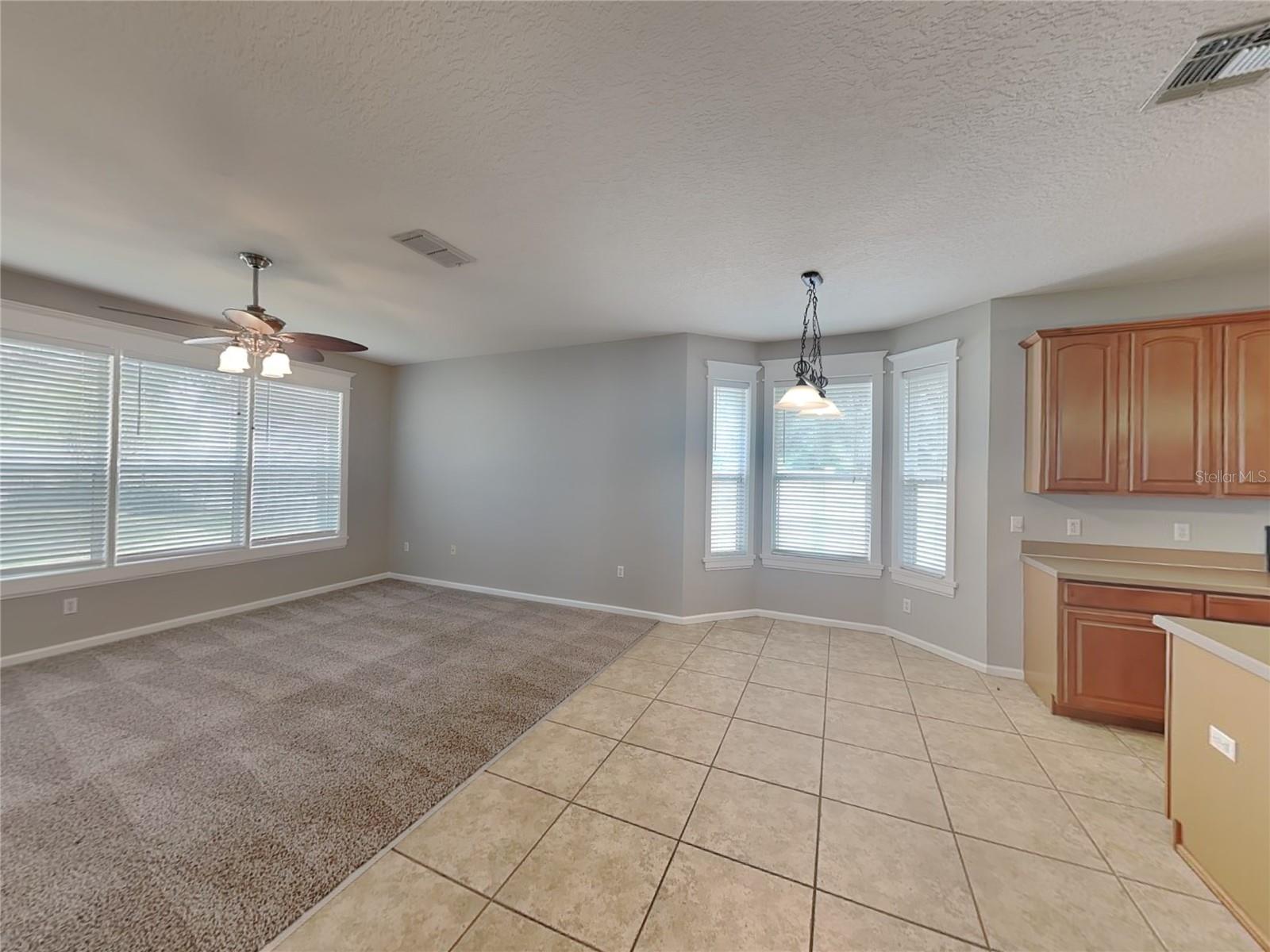 OAKHURST RESERVE UNIT TWO - Residential Lease