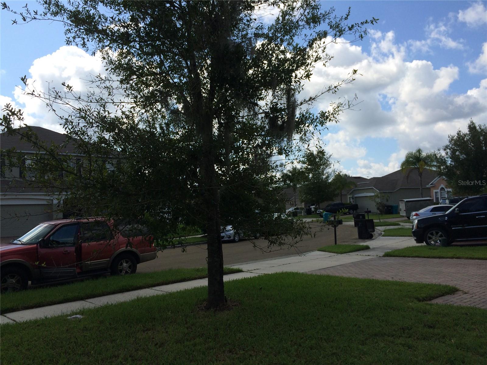 LA VINA PH 02 B - Residential Lease