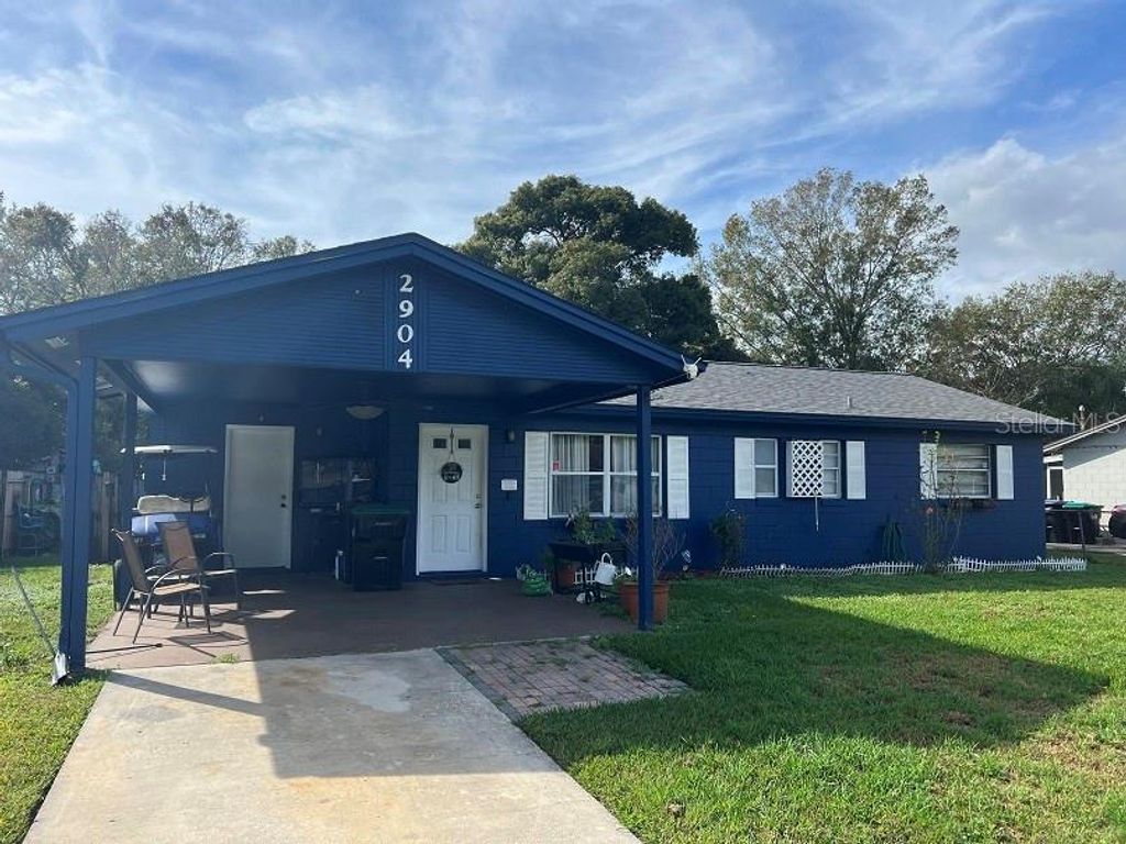 Photo of 2904 Allison Drive, Orlando, FL 32826 (MLS # O6374981)