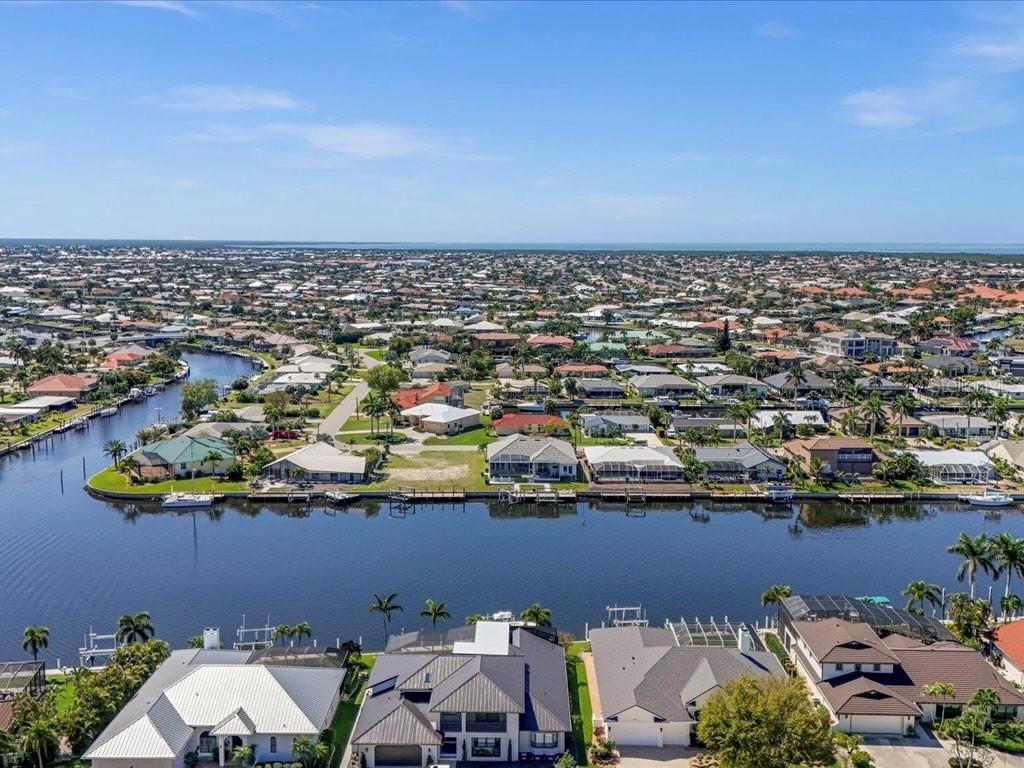 PUNTA GORDA ISLES SEC 04 - Land