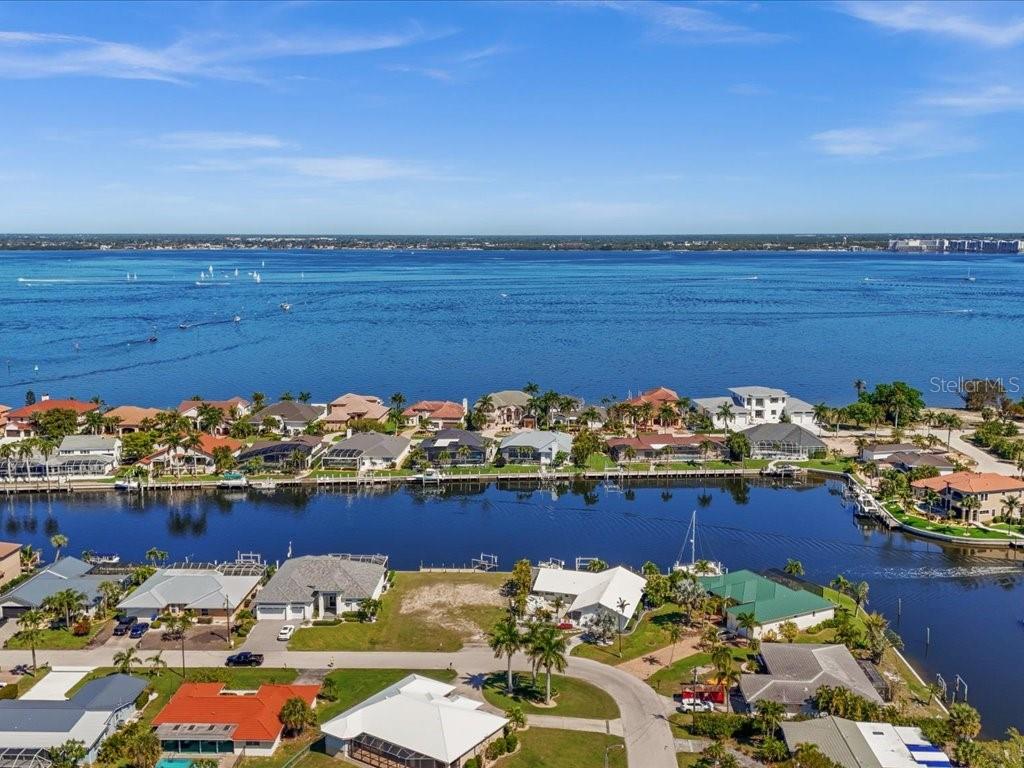 PUNTA GORDA ISLES SEC 04 - Land