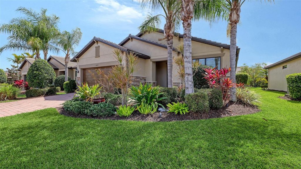 Photo of 5939 Caspian Tern Drive, Sarasota, FL 34238 (MLS # A4684960)