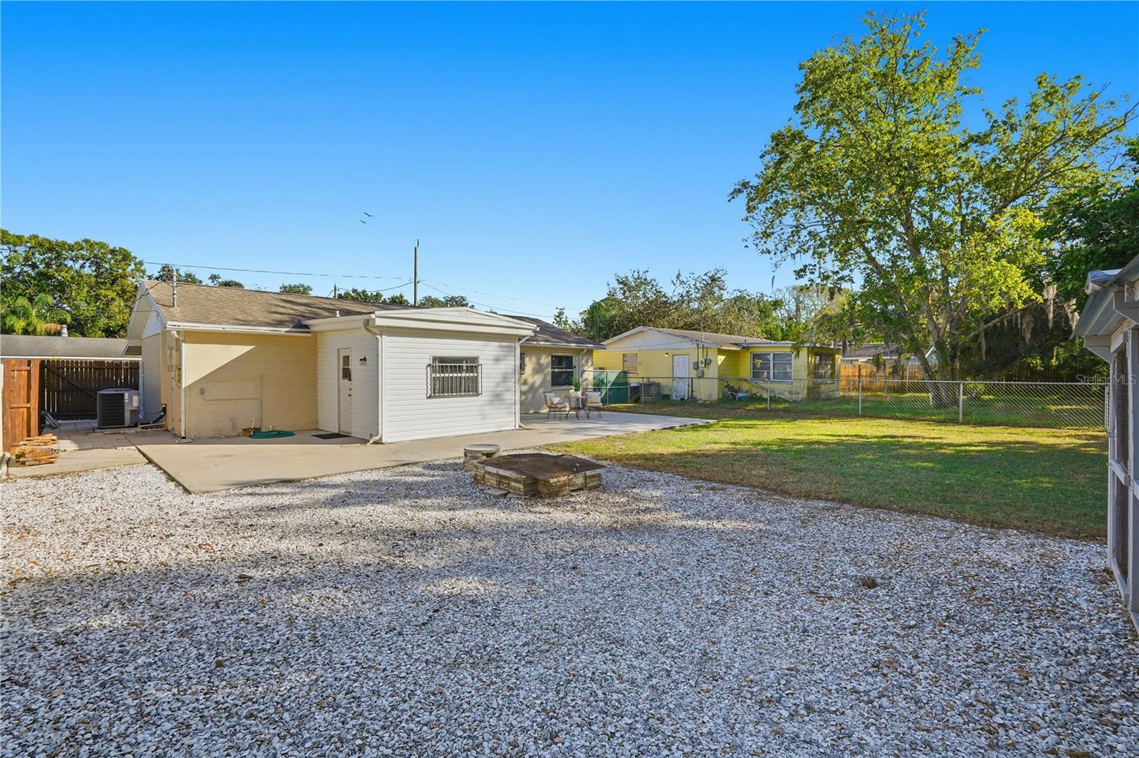 RICHEY LAKES - Residential