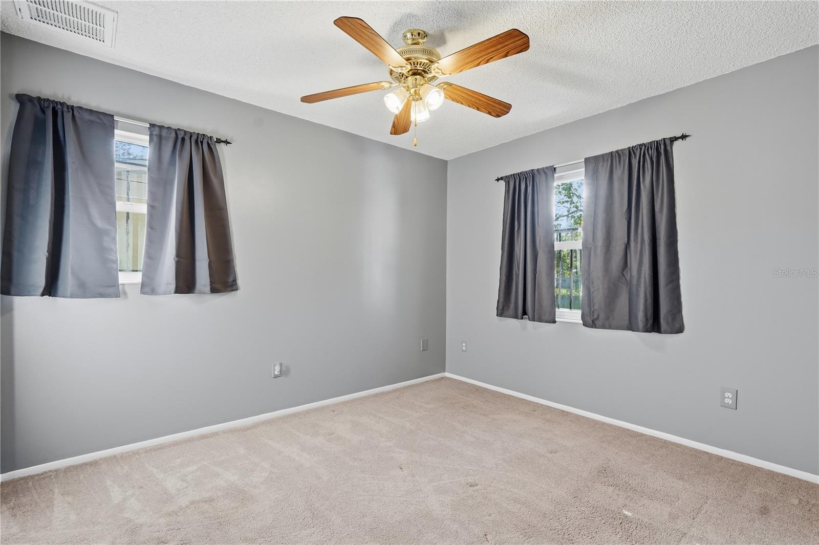 RICHEY LAKES - Residential