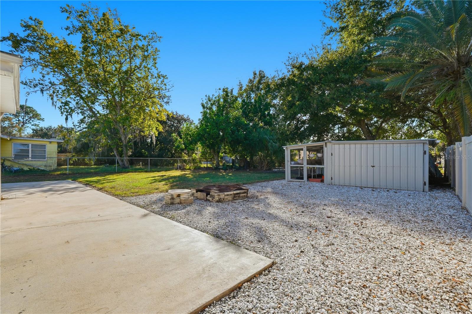 RICHEY LAKES - Residential