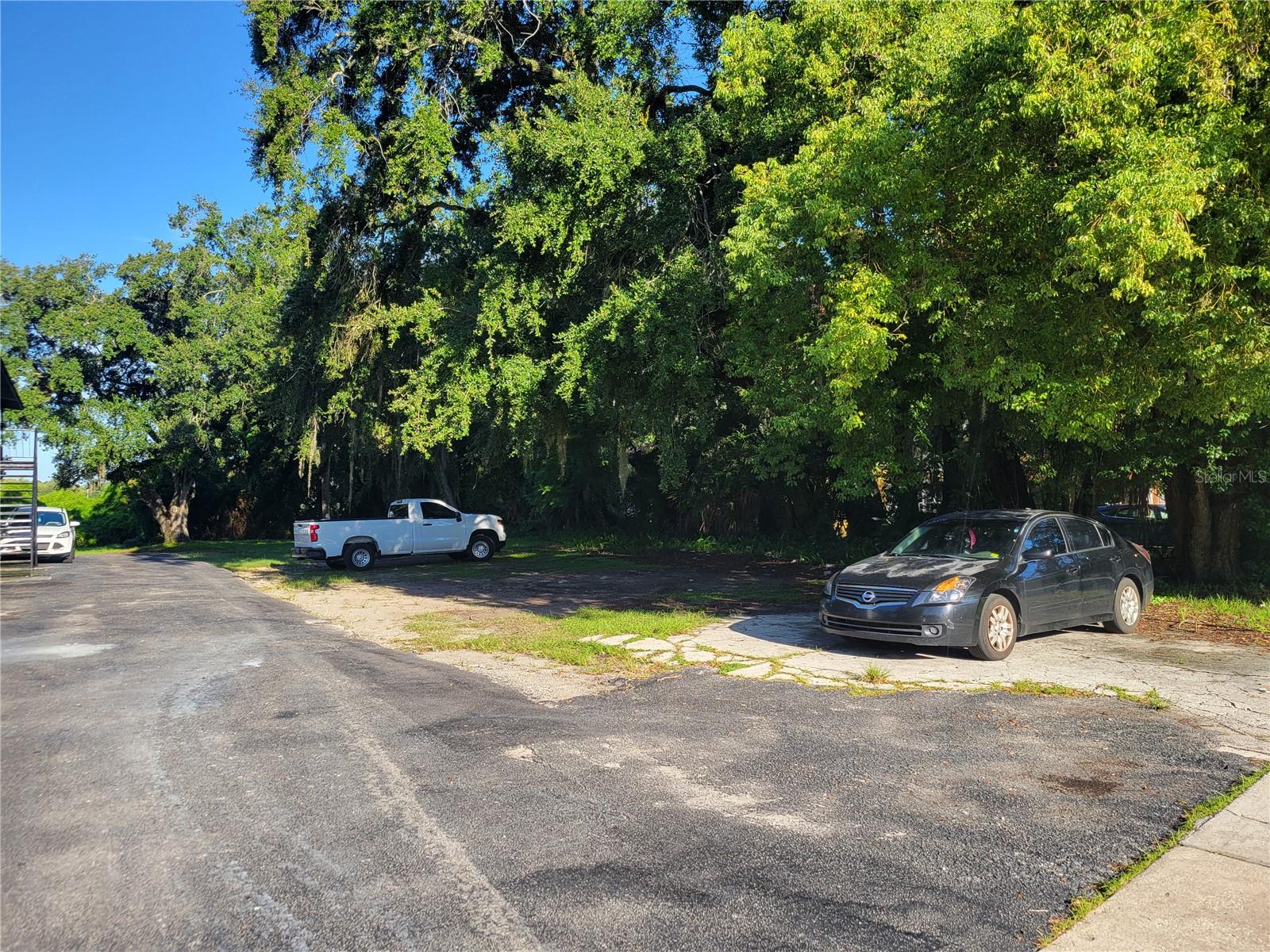 424 SUNSET DRIVE