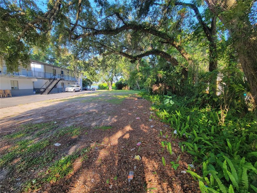 If you are in the market for a multi family lot look no further!!!!  This vacant lake view lot is zoned R-2A and is located near Camping World Stadium,  Boys and Girls Club,  Interstate 4 and the 408 Expressway.   This lot previously had a structure on it and may be eligible for impact fee credits which will  reduce the your construction cost.