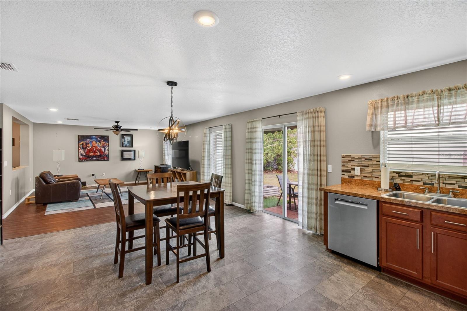 MOSS LANDING PH 1 - Residential