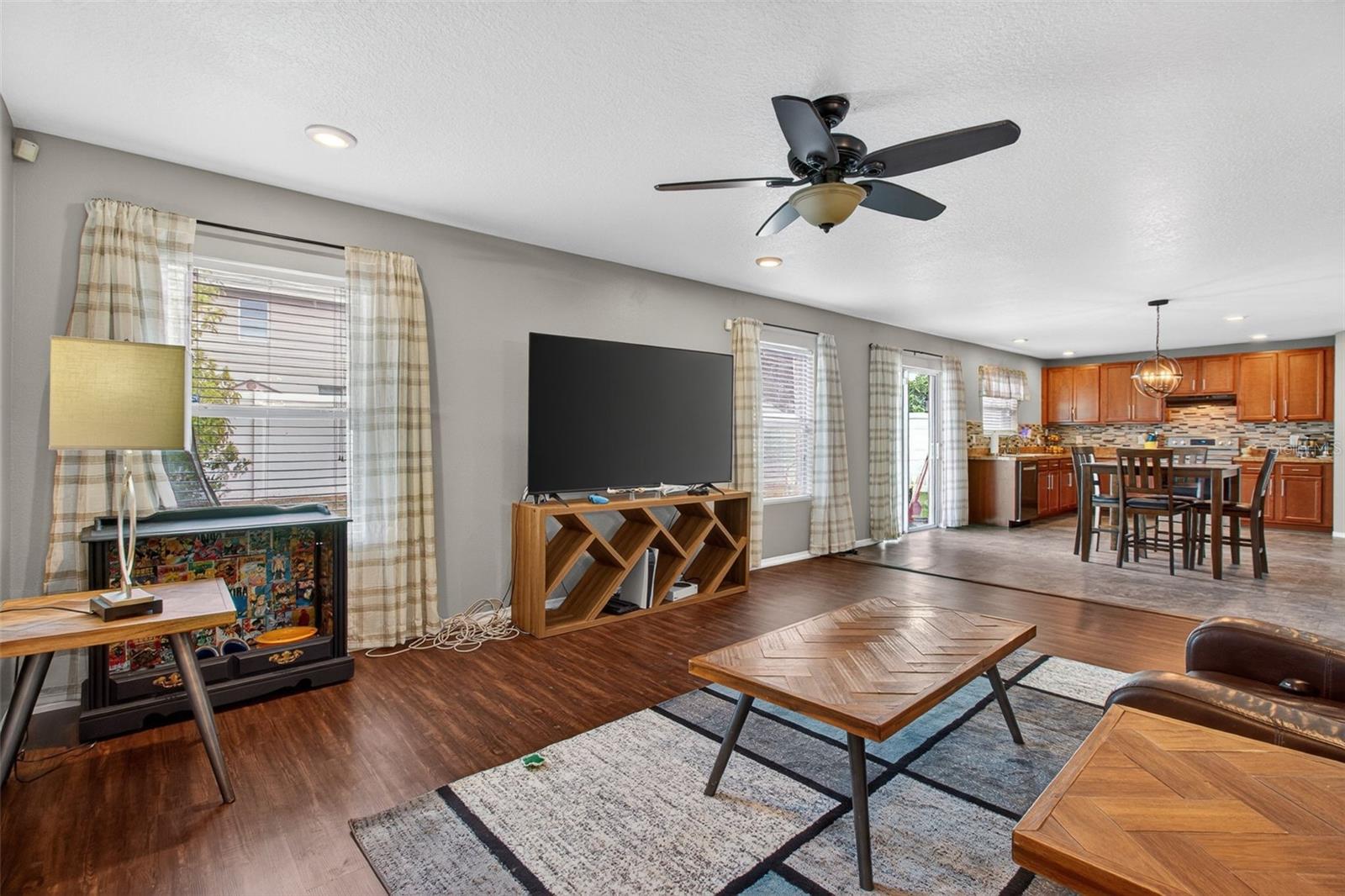 MOSS LANDING PH 1 - Residential