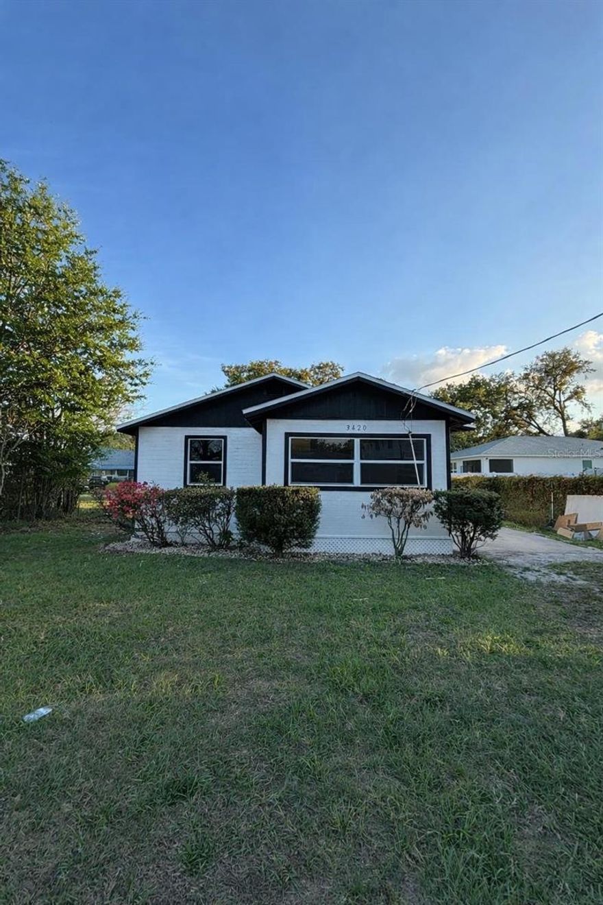 Fully remodeled 2-bedroom, 1-bath home in the heart of Winter Haven. This move-in-ready property features a new roof, updated electrical and plumbing, and modern finishes throughout. Situated on a spacious lot with no HOA, it offers both comfort and flexibility.

Conveniently located near major roads, shopping, dining, schools, and just minutes from downtown Winter Haven and LEGOLAND Florida Resort, making it an excellent option for homeowners or investors.