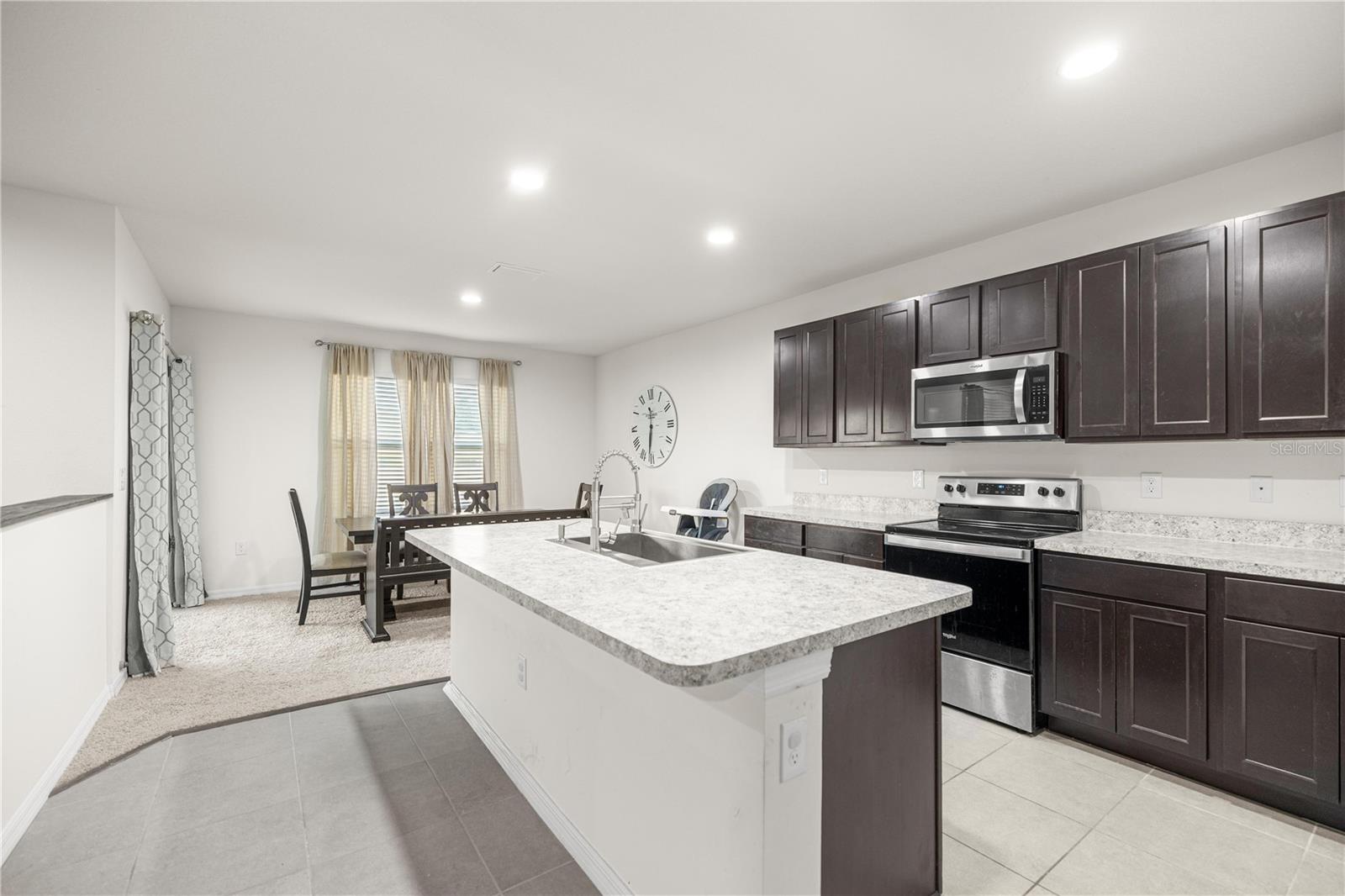 COBBLESTONE NORTH - Residential