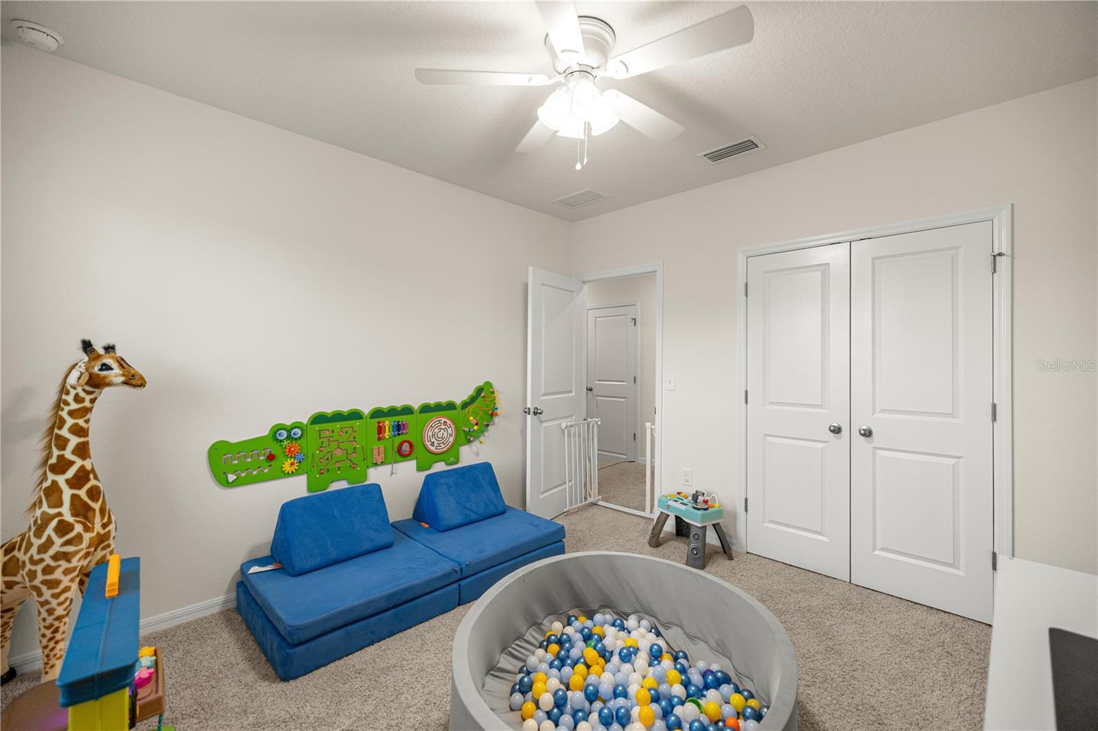 COBBLESTONE NORTH - Residential