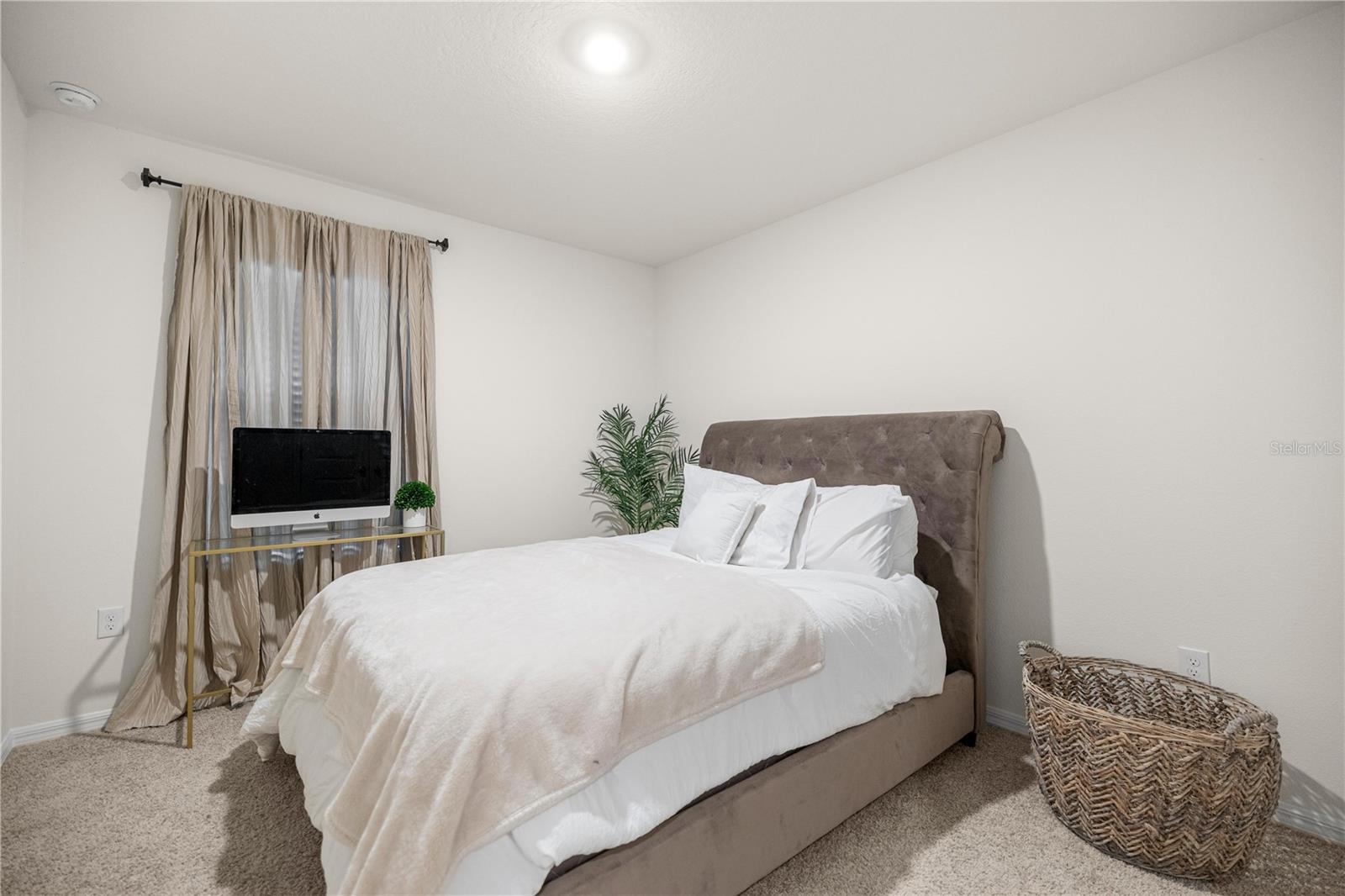 COBBLESTONE NORTH - Residential