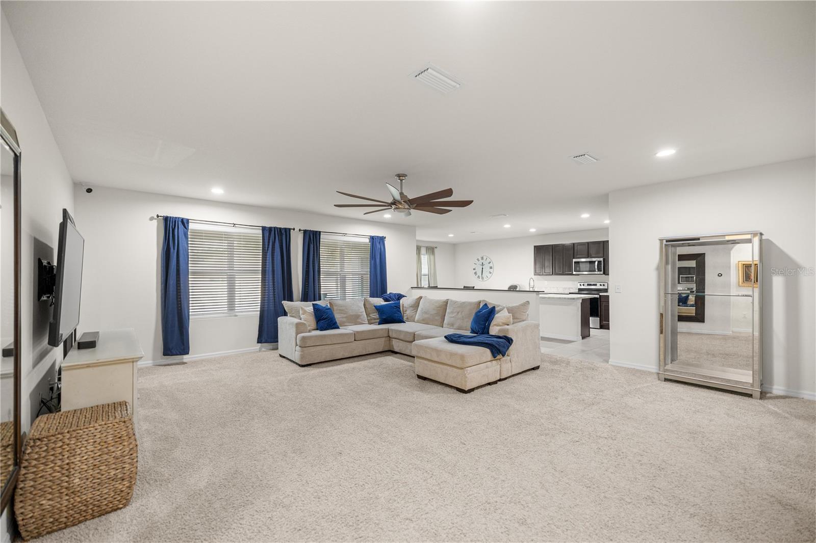 COBBLESTONE NORTH - Residential