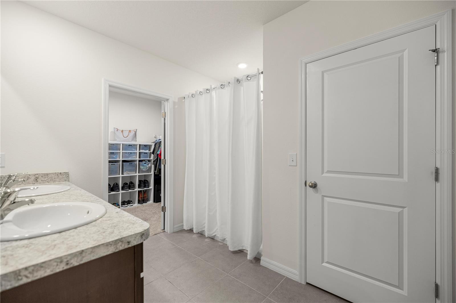 COBBLESTONE NORTH - Residential