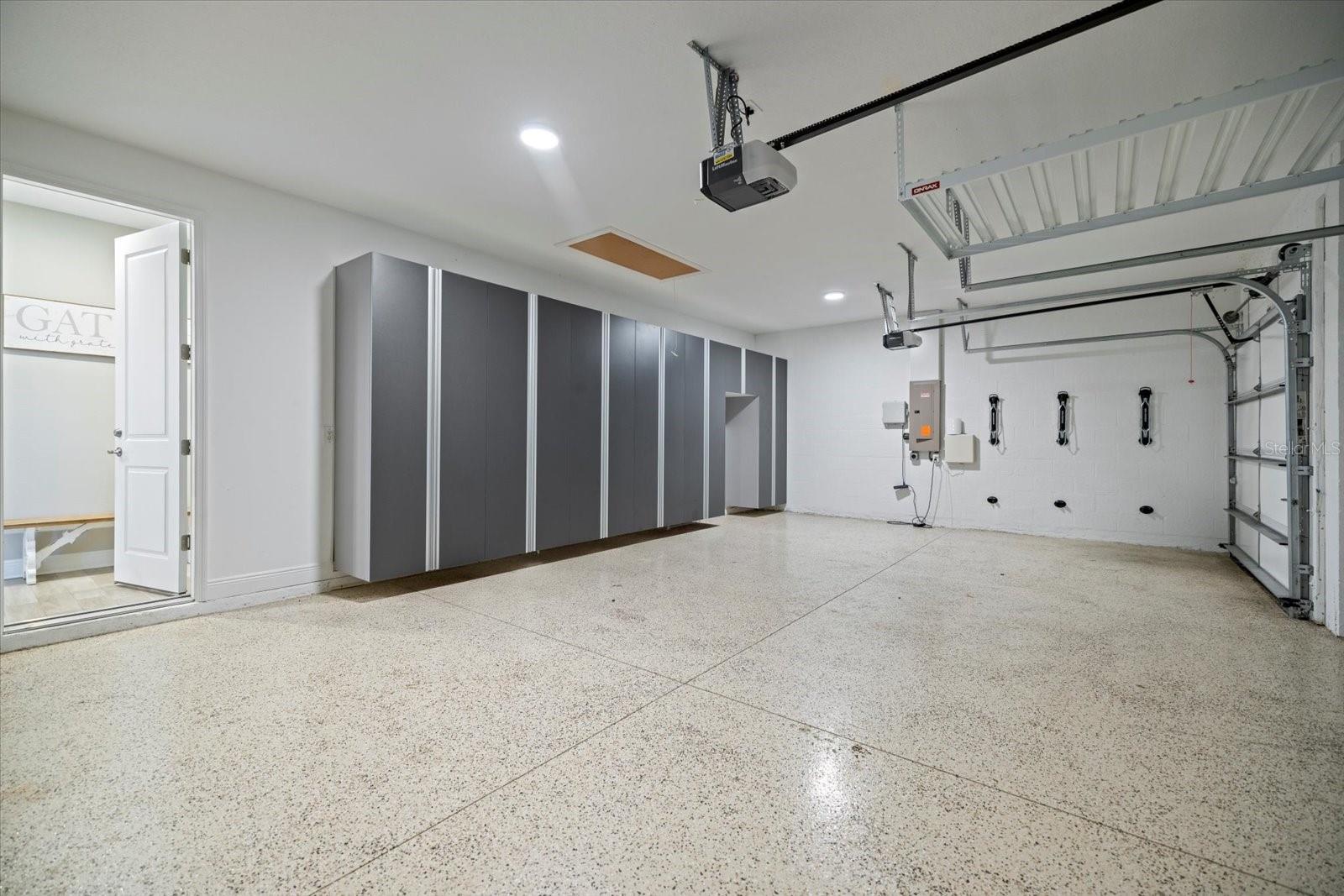 PROMENADE ESTATES PH I - Residential