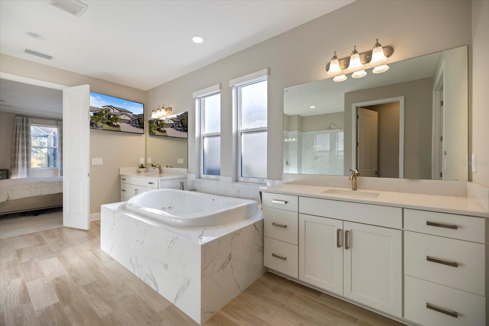 PROMENADE ESTATES PH I - Residential