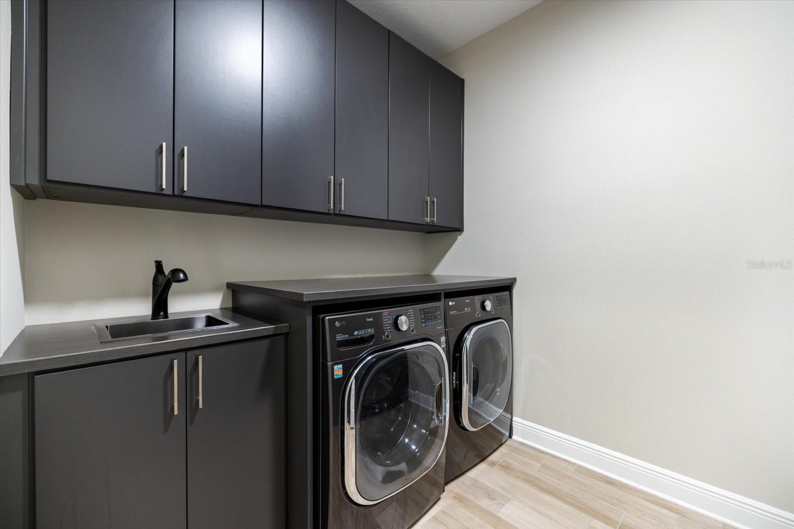 PROMENADE ESTATES PH I - Residential