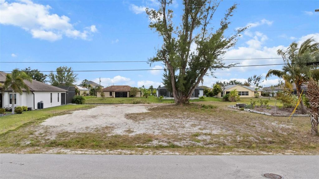 Photo of 216 SE 15th Terrace, Cape Coral, FL 33990 (MLS # C7507648)