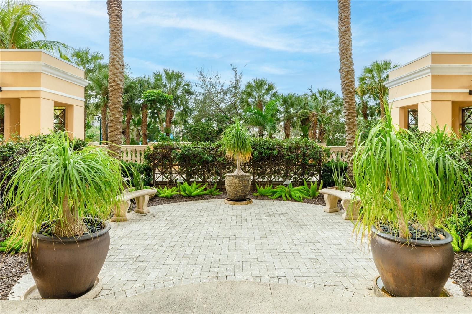 RENAISSANCE 1 - Residential