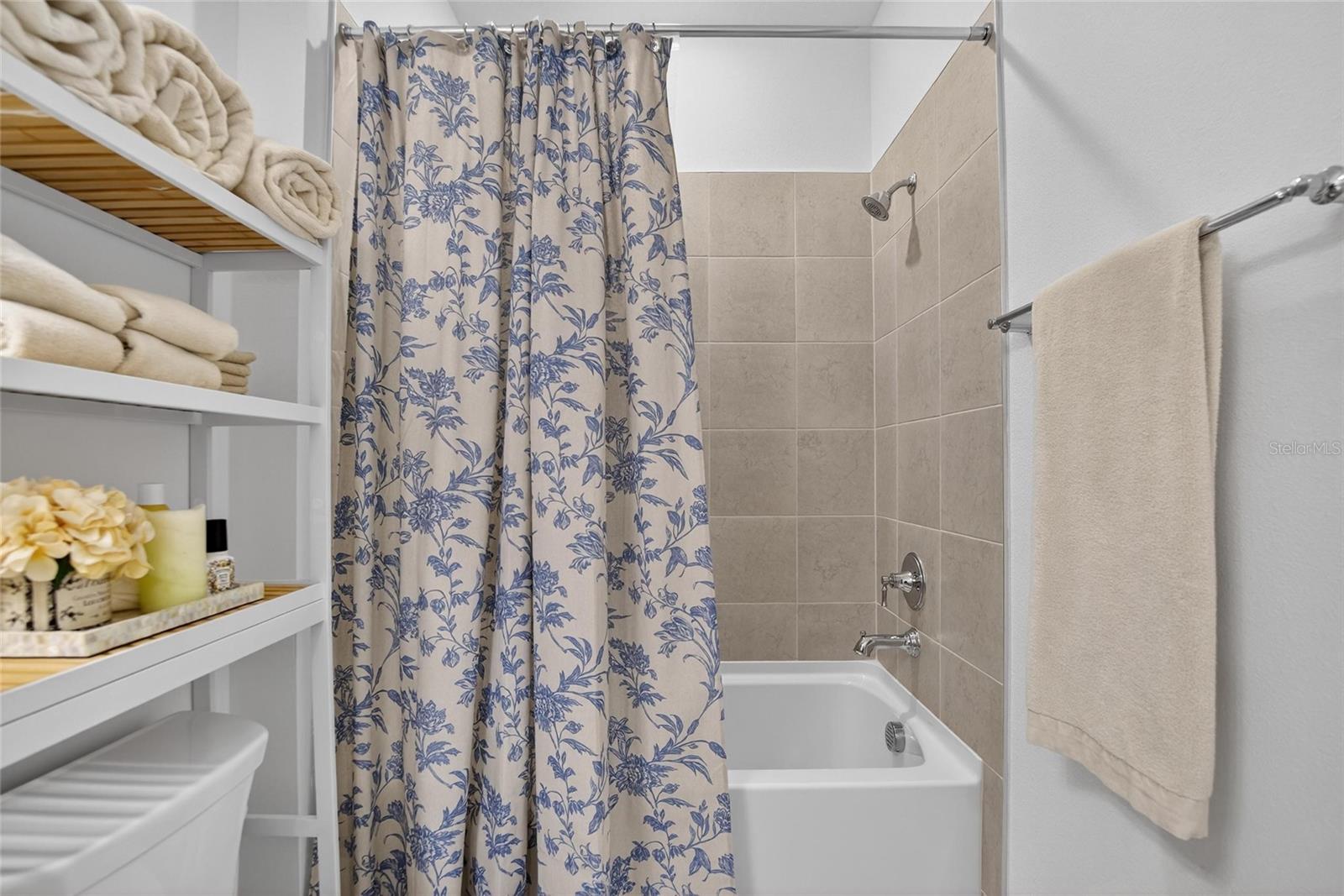 DEL WEBB AT BAYVIEW PH IV - Residential