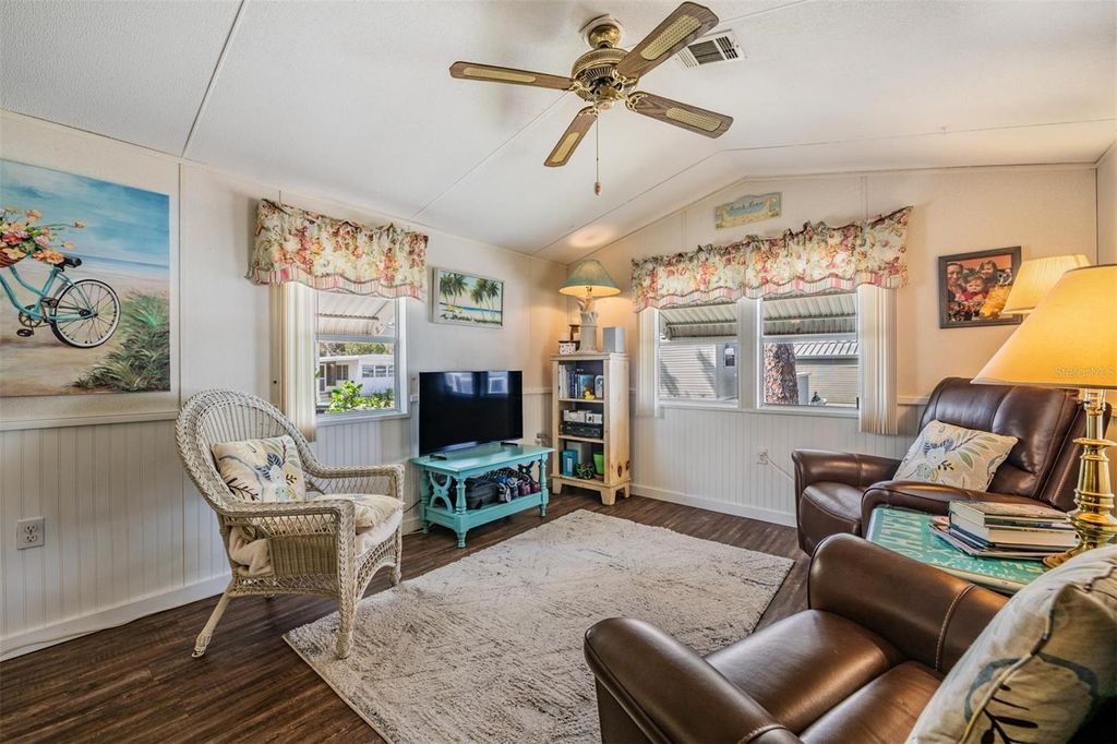 Photo of 605 Michigan Boulevard #39, Dunedin, FL 34698 (MLS # TB8490815)