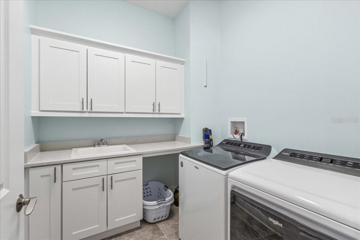 PALMA SOLA BAY CLUB PH 18B - Residential