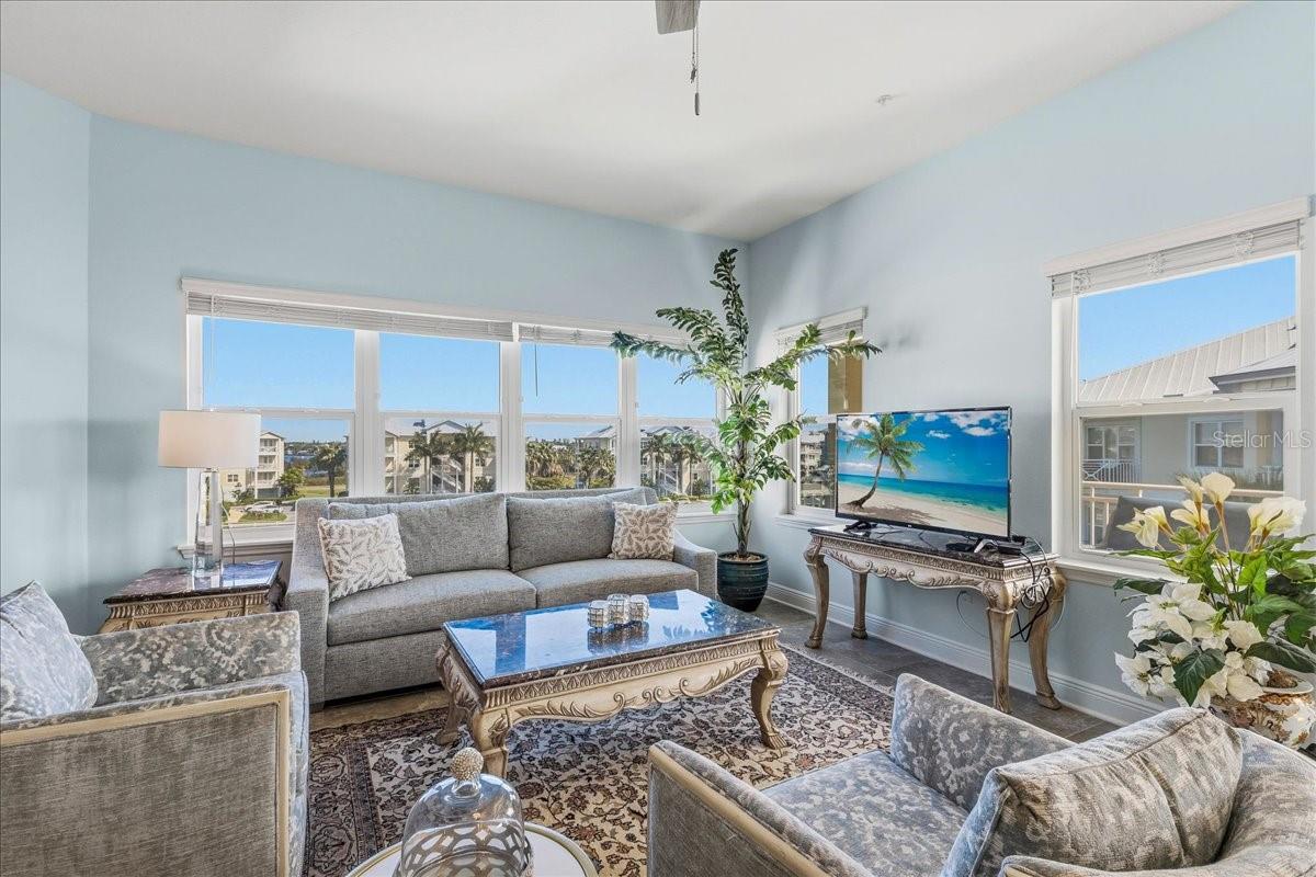 PALMA SOLA BAY CLUB PH 18B - Residential