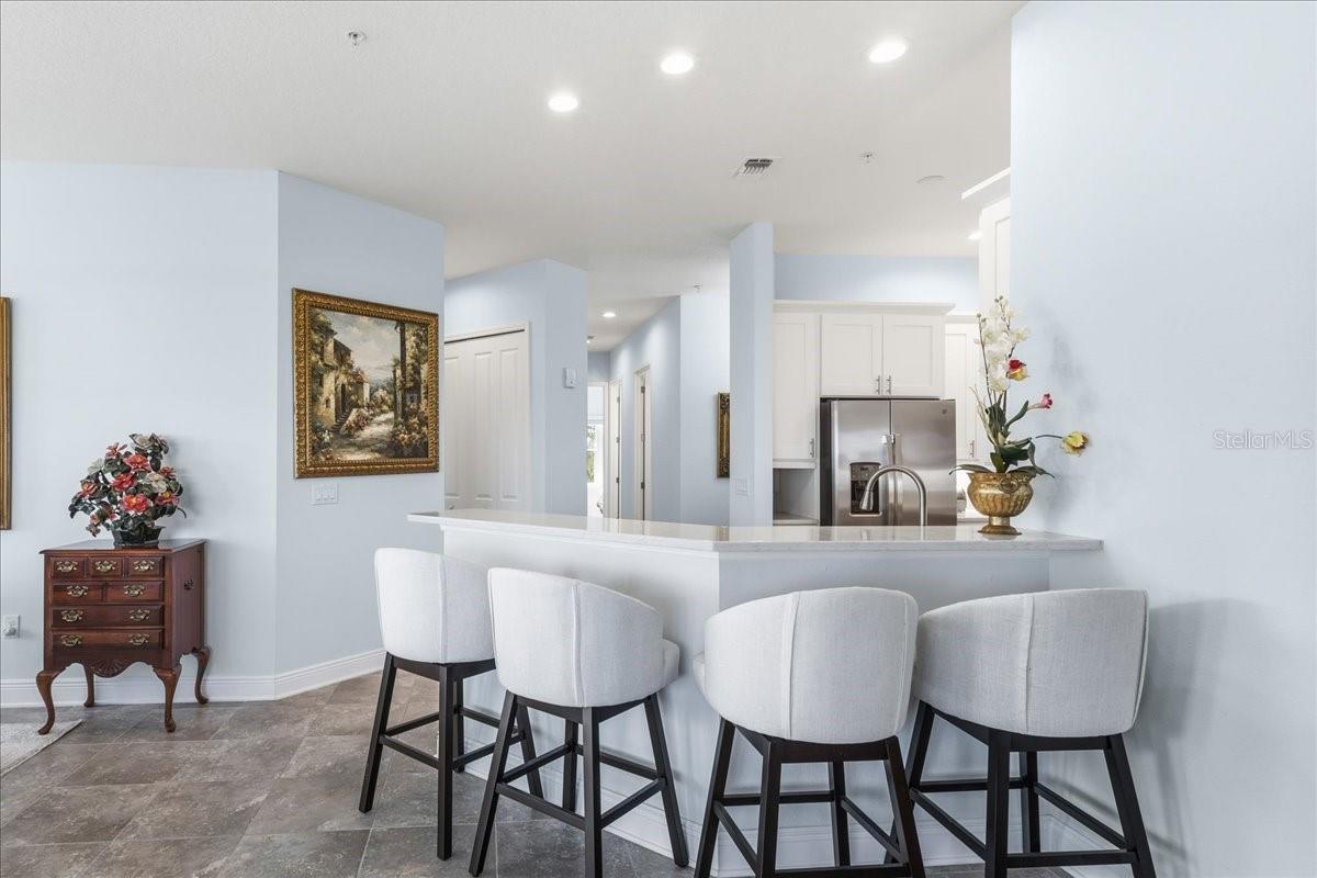 PALMA SOLA BAY CLUB PH 18B - Residential