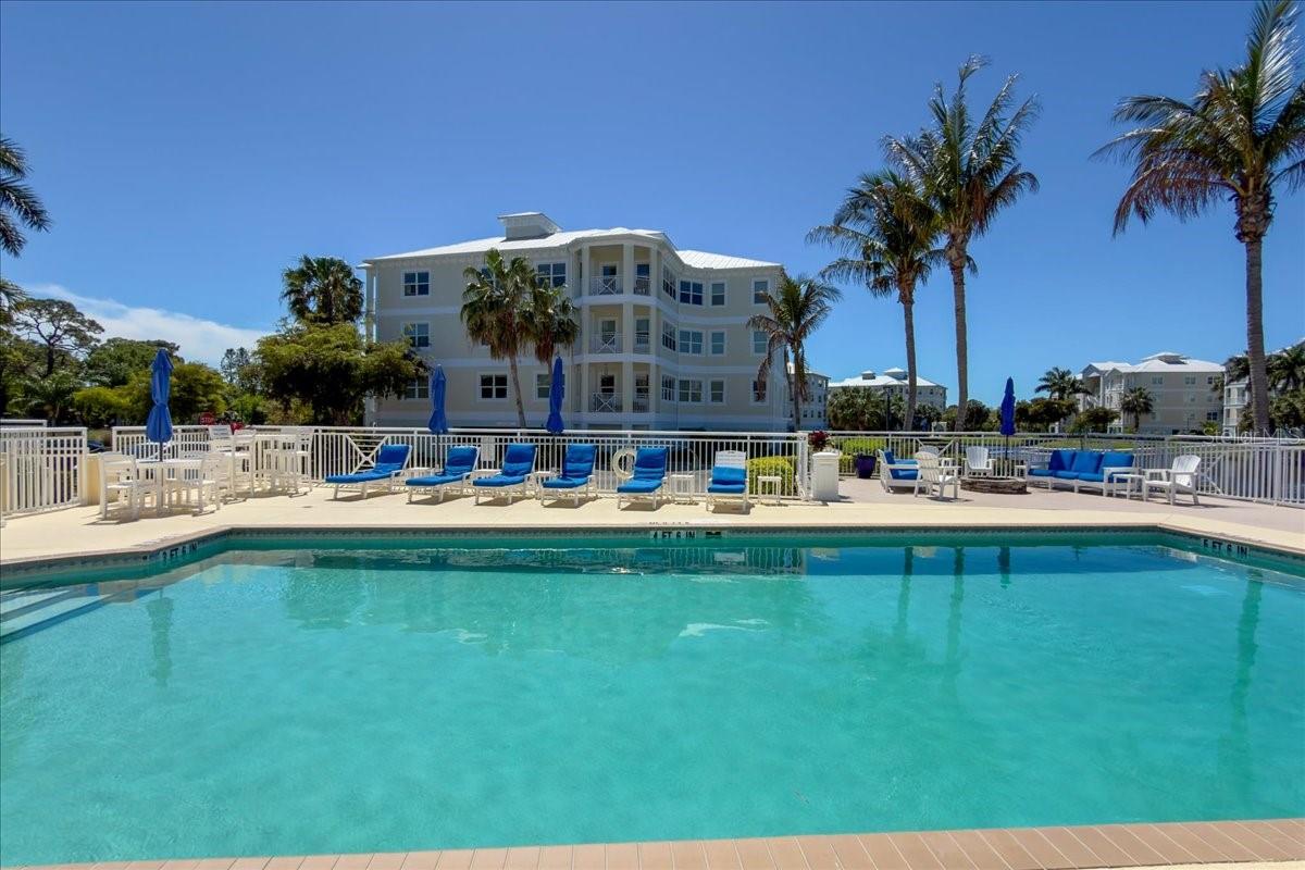 PALMA SOLA BAY CLUB PH 18B - Residential