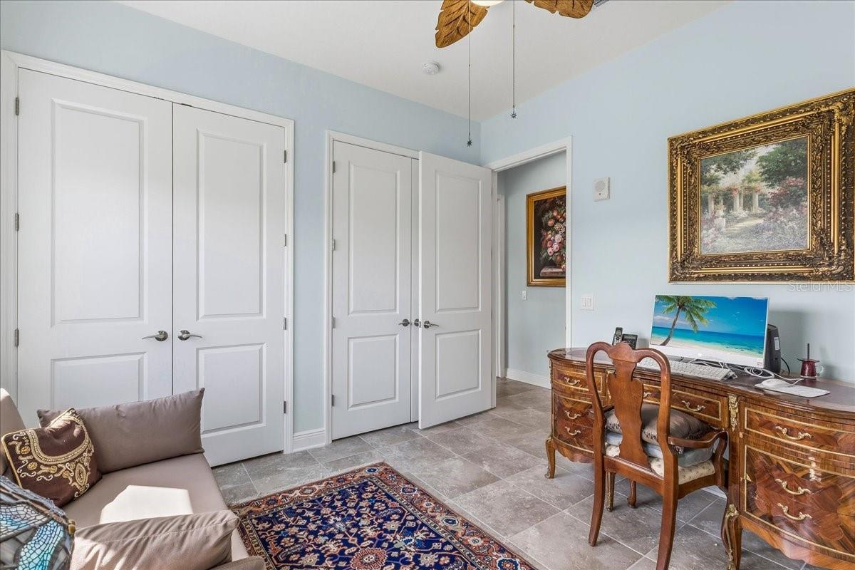 PALMA SOLA BAY CLUB PH 18B - Residential