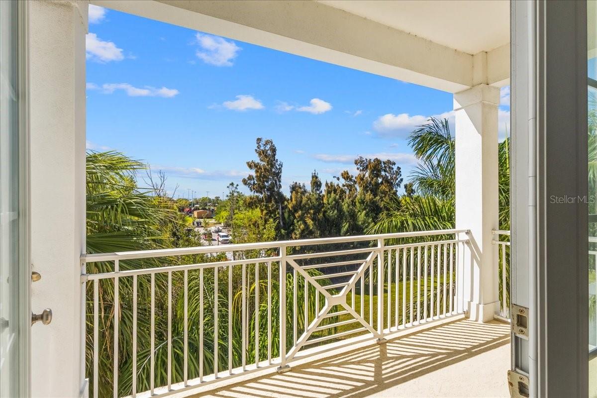 PALMA SOLA BAY CLUB PH 18B - Residential