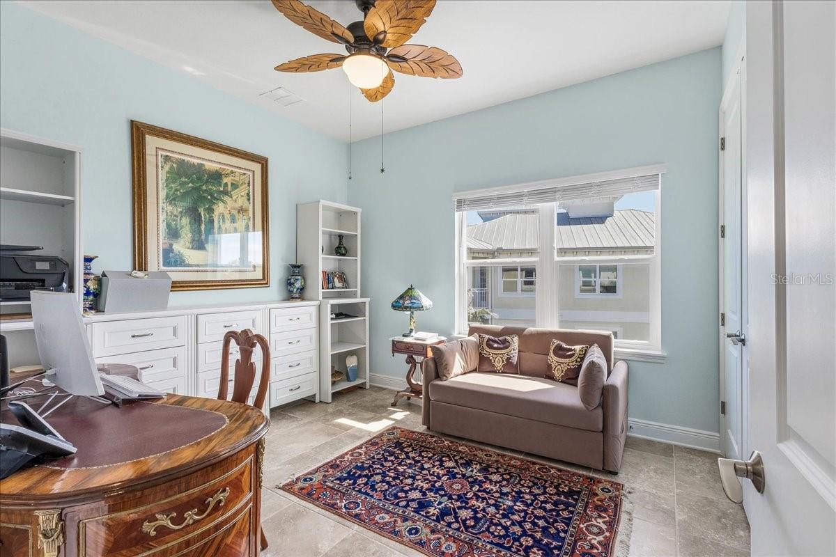 PALMA SOLA BAY CLUB PH 18B - Residential