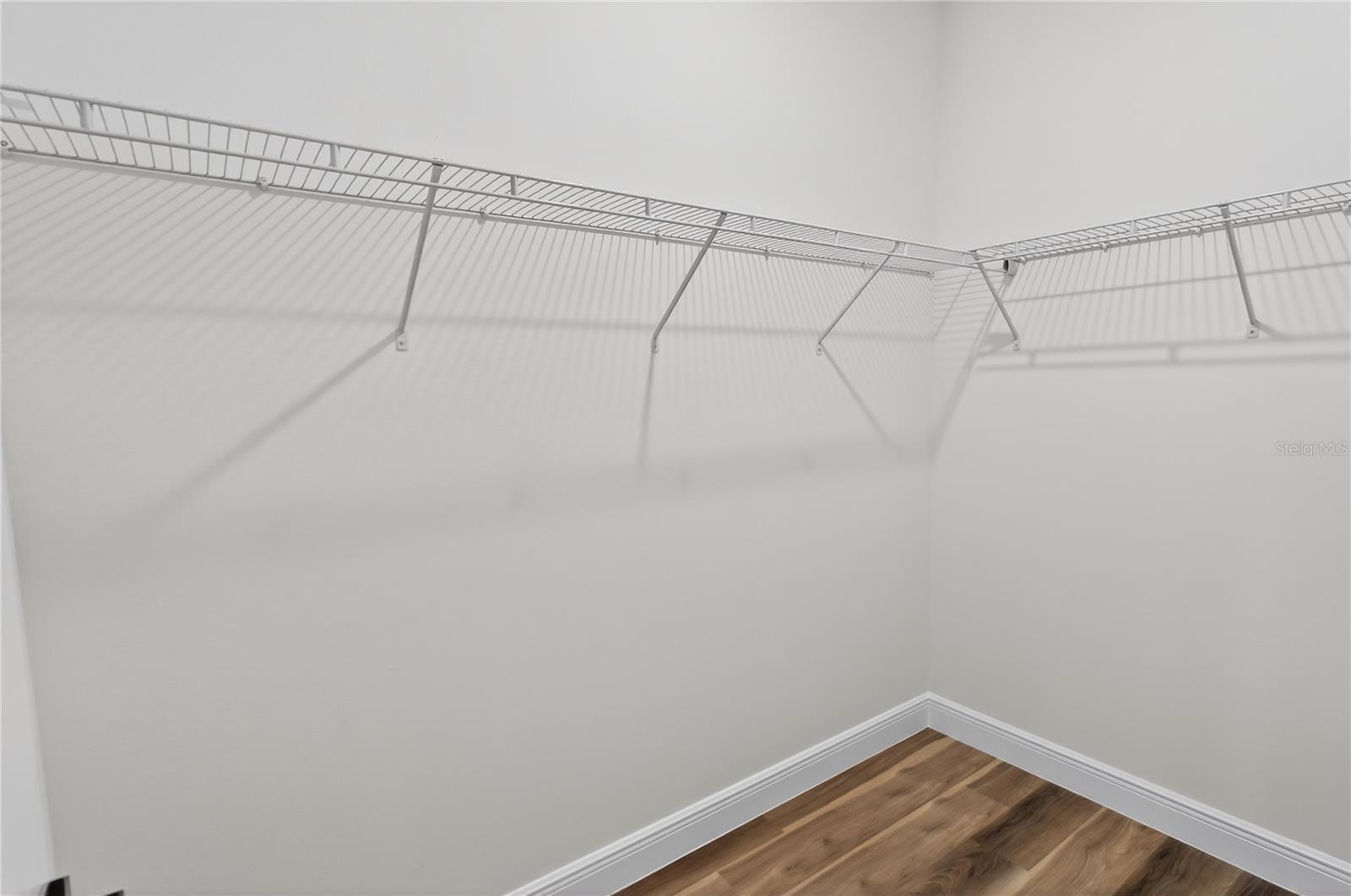 CITRUS SPGS UNIT 04 - Residential Lease