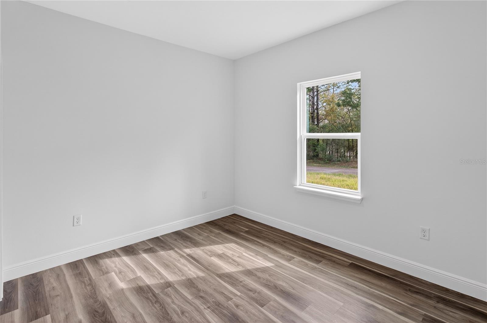 CITRUS SPGS UNIT 04 - Residential Lease