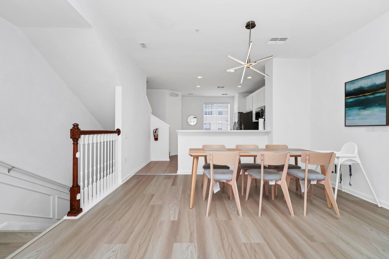 BAYSHORE/VISTA CAY PH 25 - Residential Lease