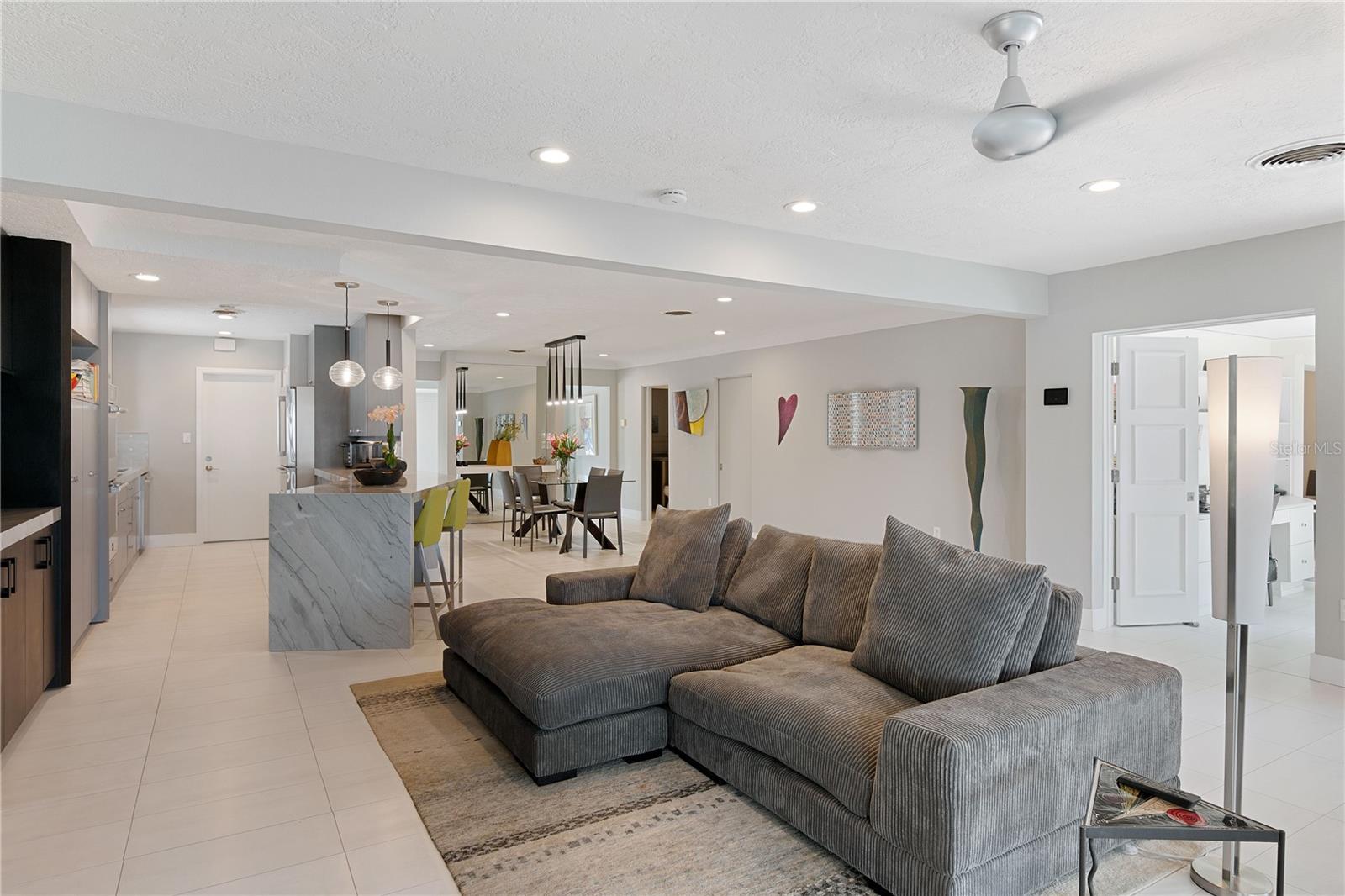 SAINT ARMANDS DIV JOHN RINGLING ESTATES - Residential